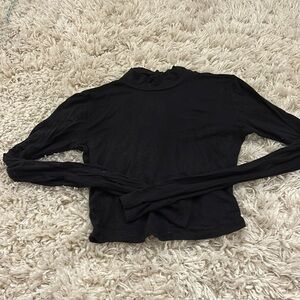 black high neck long sleeve